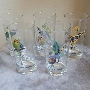KIG Indonesian Set of 5 Bird Design Glasses. Very Nice Shape. 1960s-70s.